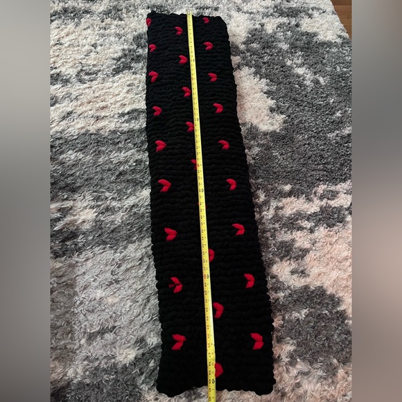 ❤️Handmade Valentine’s Chunky Blanket❤️ - Picture 5 of 9